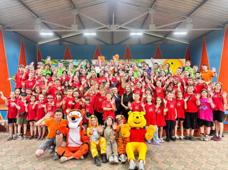 Важный визит в лагере «Орлёнок»: Безопасность превыше всего!